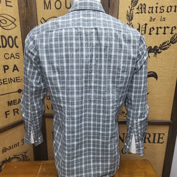 Hugo Boss Men's Plaid Button-Up Shirt, 15.5, Sharp Fit - Picture 4 of 7